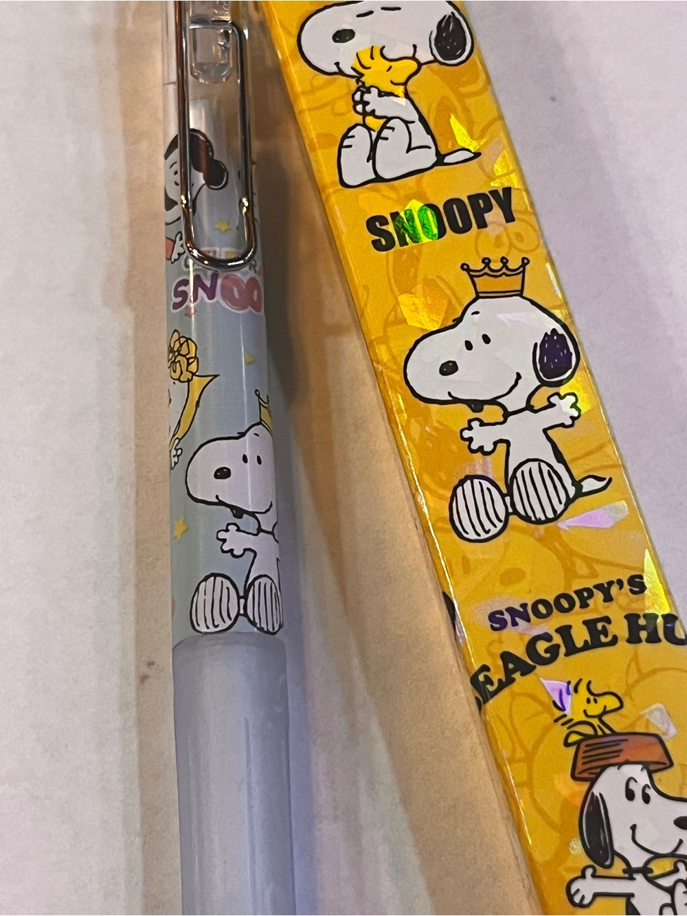 Snoopy Character Pen  Charlie Brown Lucy Linus Yellow Snoopy box Peanuts Gang